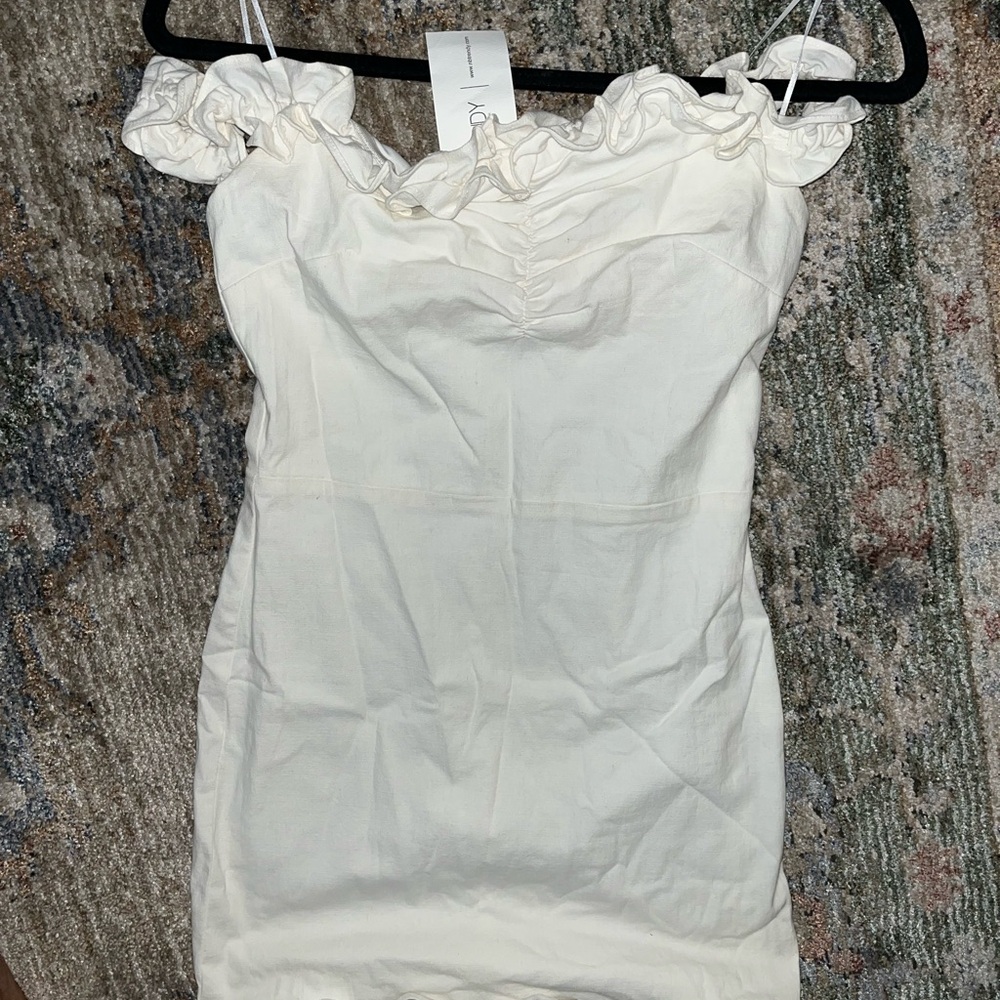 Elegant Cream Off-Shoulder Mini Dress